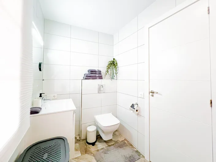 Image No.35-2 Bed Apartment for sale