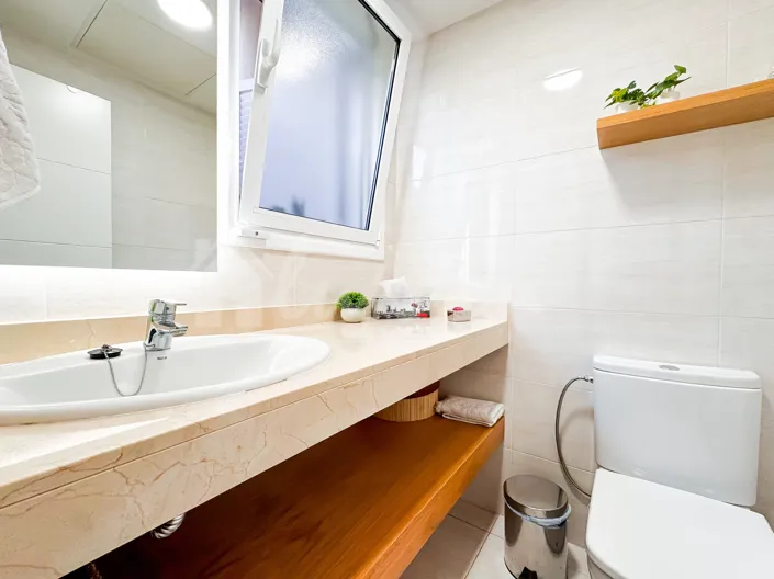 Image No.27-4 Bed Villa for sale