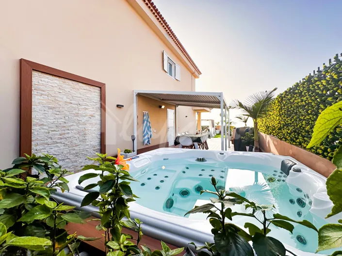 Image No.35-4 Bed Villa for sale