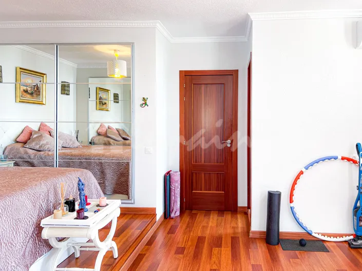 Image No.16-5 Bed Villa for sale