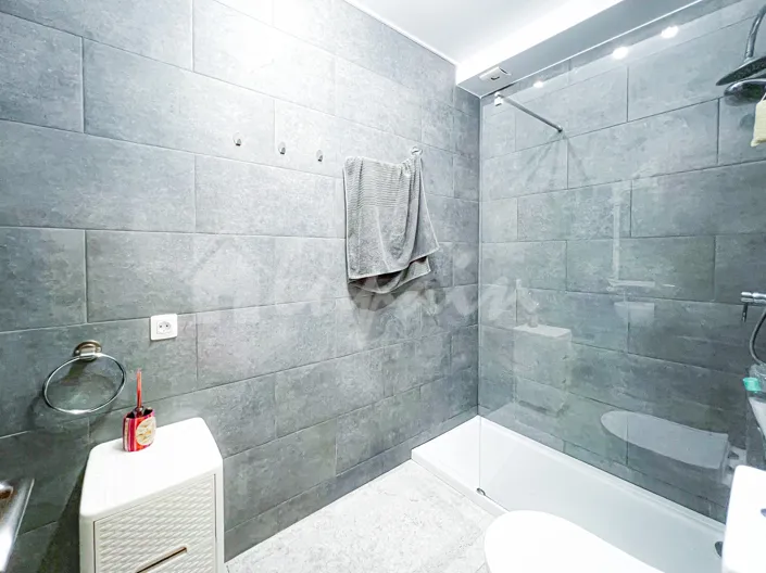 Image No.25-5 Bed Villa for sale