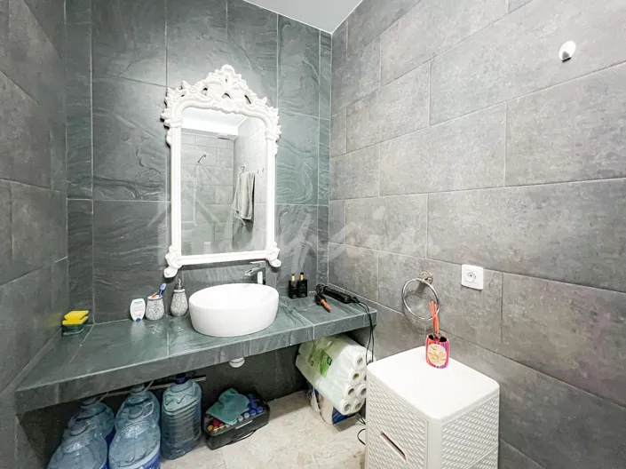 Image No.27-5 Bed Villa for sale