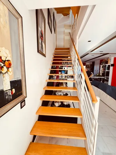 Image No.25-3 Bed Villa for sale