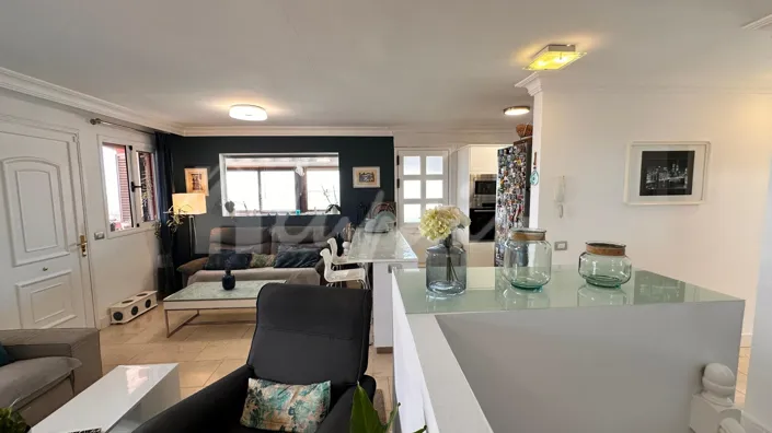 Image No.12-2 Bed Townhouse for sale