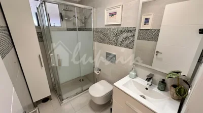 original66904b86e10a42jpg