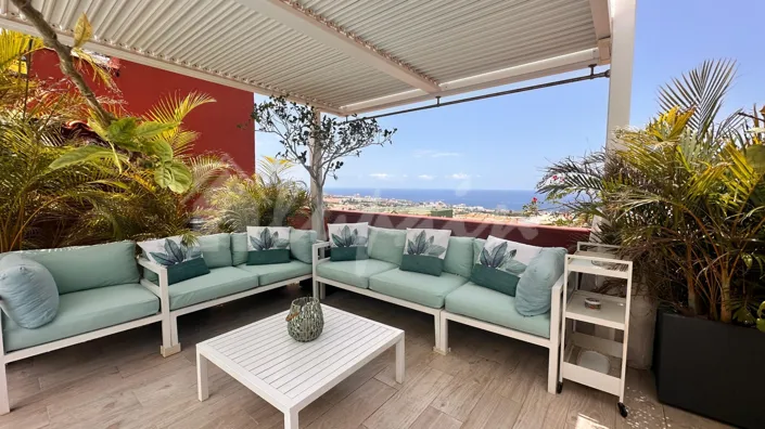 Image No.25-2 Bed Townhouse for sale