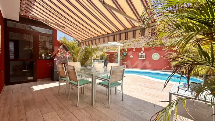 Image No.30-2 Bed Townhouse for sale