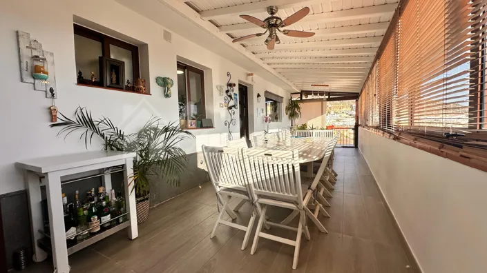 Image No.36-2 Bed Townhouse for sale