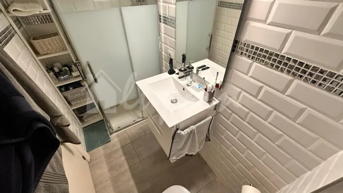 Image No.58-2 Bed Townhouse for sale