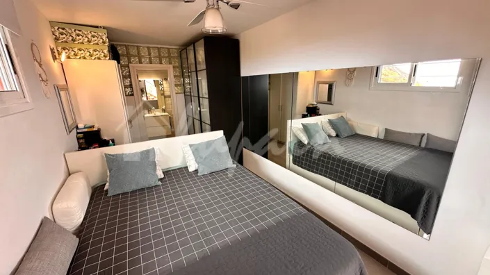 Image No.60-2 Bed Townhouse for sale