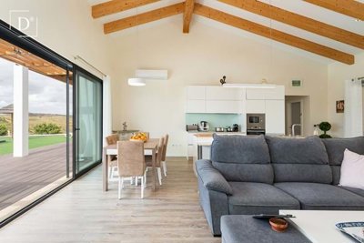 1-10001-a6143ebb3cb0547d86cbab874af8e5c603a53