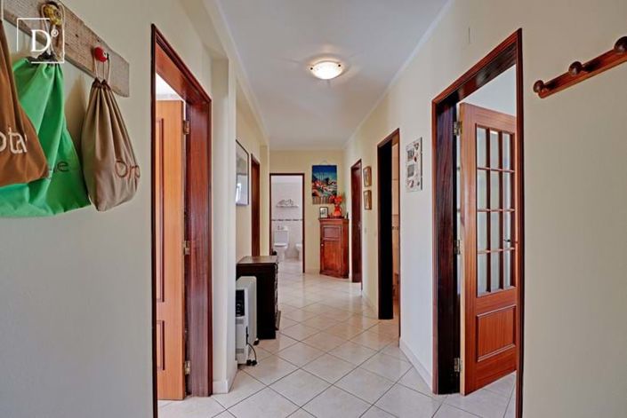 Image No.18-3 Bed Apartment for sale