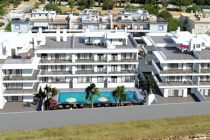 Image No.18-3 Bed Apartment for sale