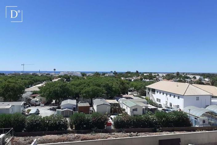 Image No.36-3 Bed Apartment for sale