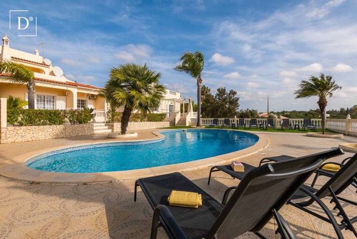 Image No.13-8 Bed Villa for sale