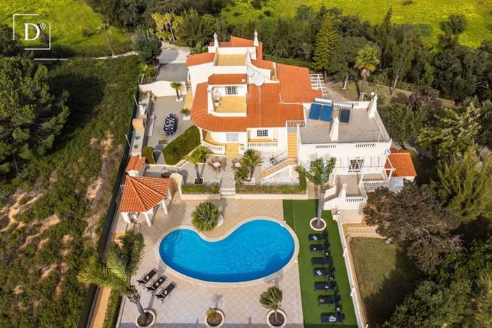 Image No.15-8 Bed Villa for sale