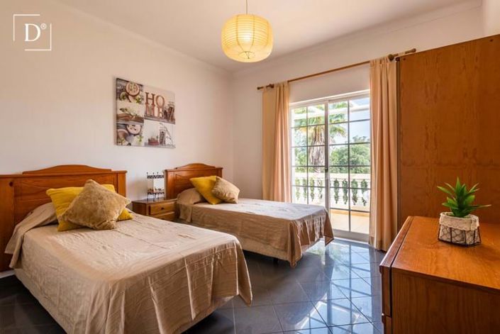 Image No.27-8 Bed Villa for sale