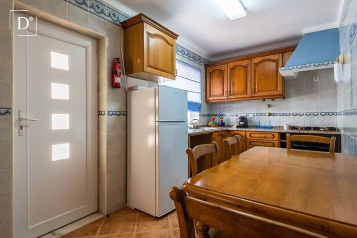 Image No.35-8 Bed Villa for sale