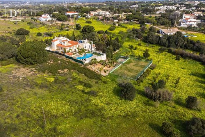 Image No.42-8 Bed Villa for sale