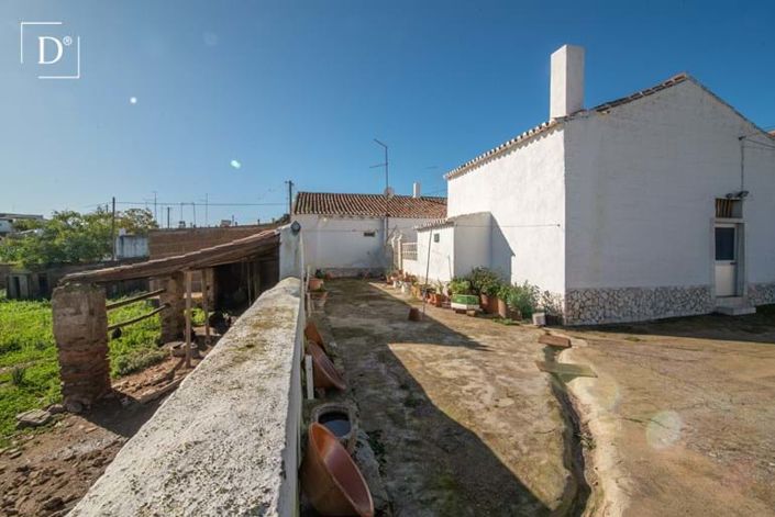 Image No.17-6 Bed Villa for sale