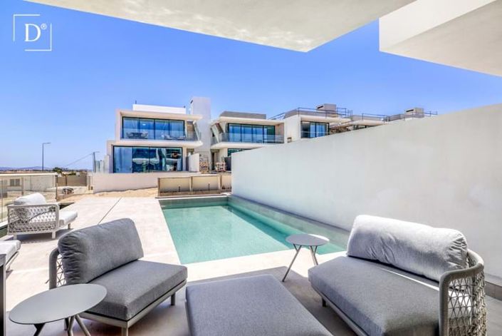 Image No.21-2 Bed Villa for sale