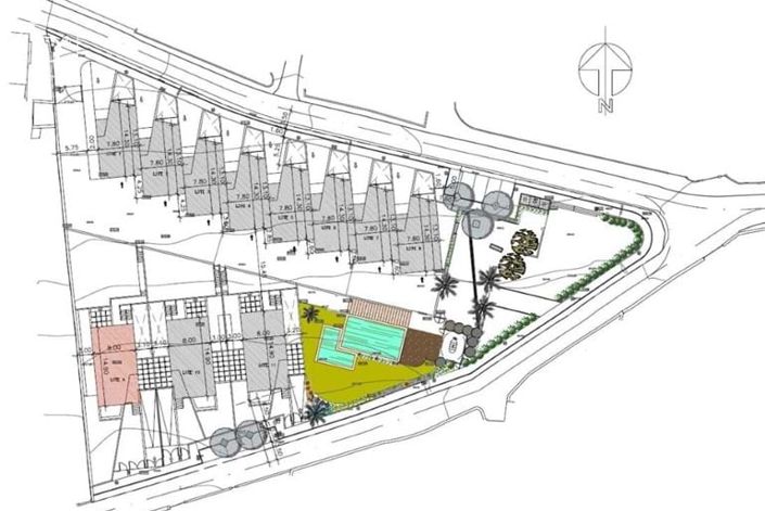 Image No.7-4 Bed Land for sale