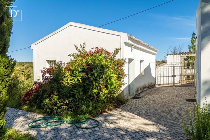 Image No.9-5 Bed Villa for sale