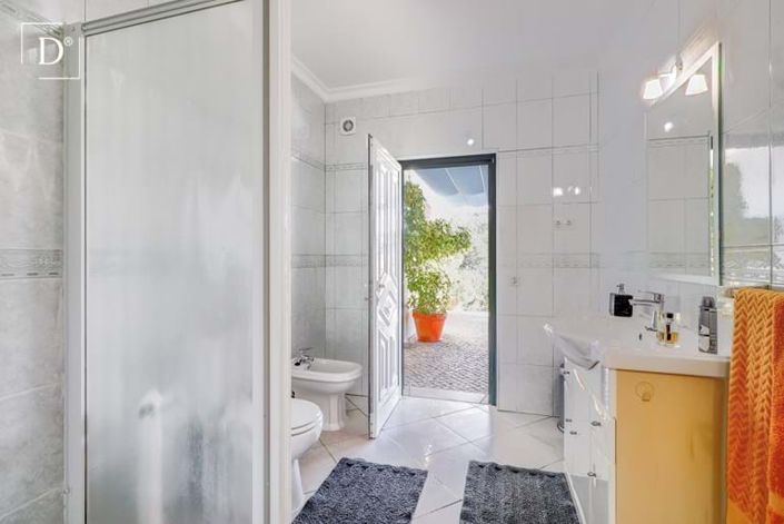 Image No.16-3 Bed Villa for sale