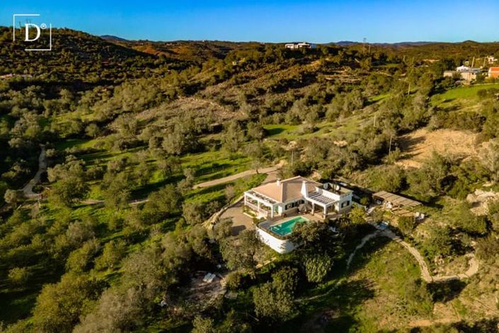 Image No.27-3 Bed Villa for sale