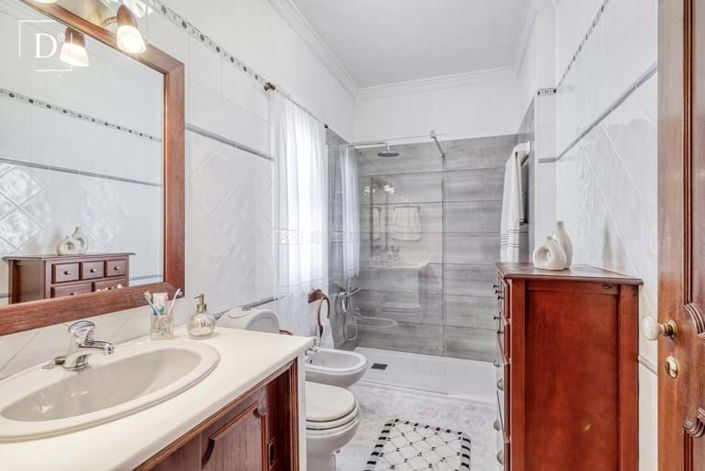 Image No.15-3 Bed Villa for sale