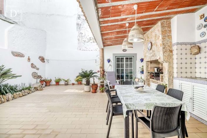 Image No.25-3 Bed Villa for sale