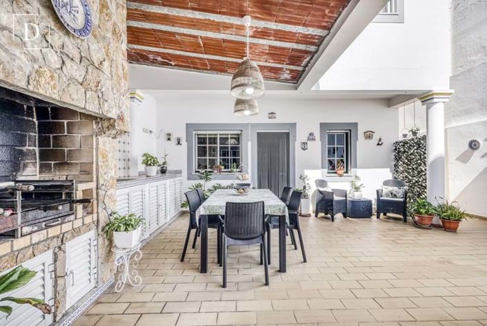 Image No.26-3 Bed Villa for sale