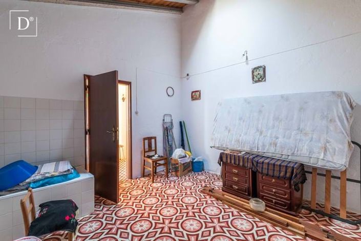 Image No.15-2 Bed Villa for sale