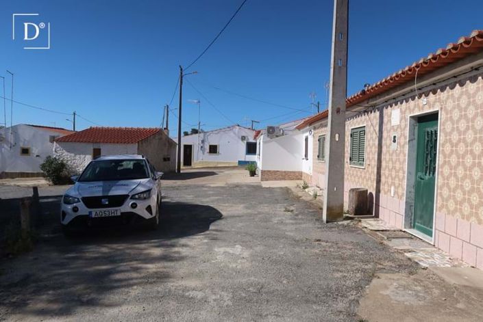 Image No.22-Villa for sale