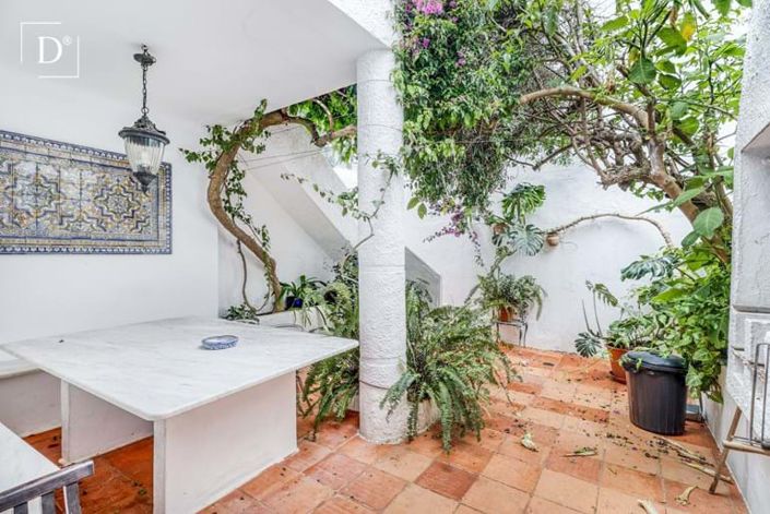 Image No.14-5 Bed Villa for sale