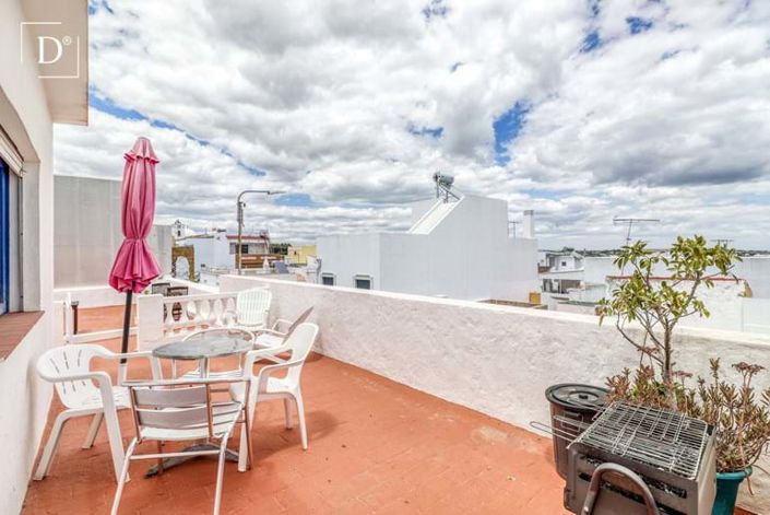 Image No.15-5 Bed Villa for sale