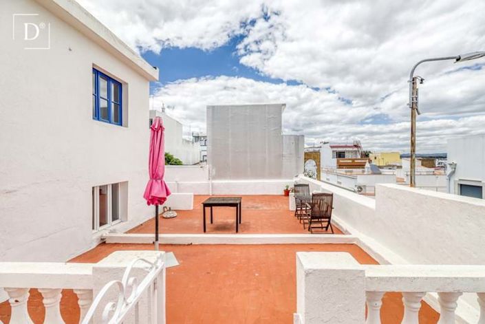 Image No.17-5 Bed Villa for sale