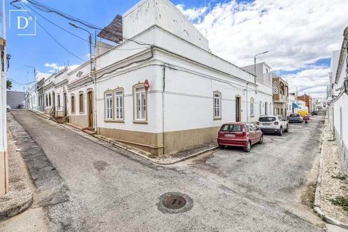 Image No.33-5 Bed Villa for sale