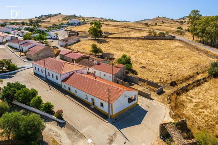 Image No.17-3 Bed Villa for sale