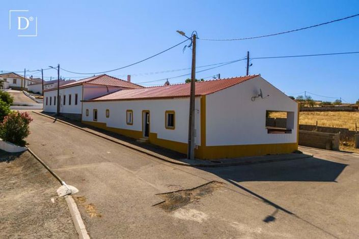 Image No.19-3 Bed Villa for sale