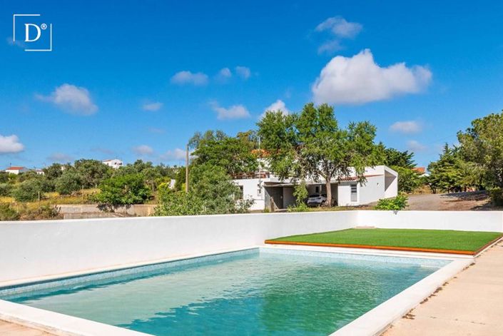 Image No.1-3 Bed Villa for sale