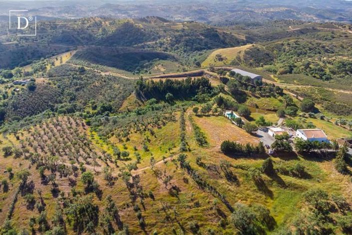 Image No.27-3 Bed Villa for sale