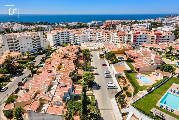 Image No.21-3 Bed Villa for sale