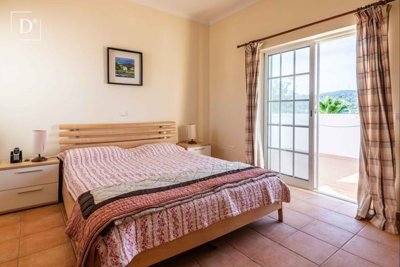 1-11818-a6143ebb3cb0547d86cbab874af8e5c603a53