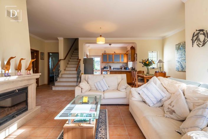 Image No.9-3 Bed Villa for sale