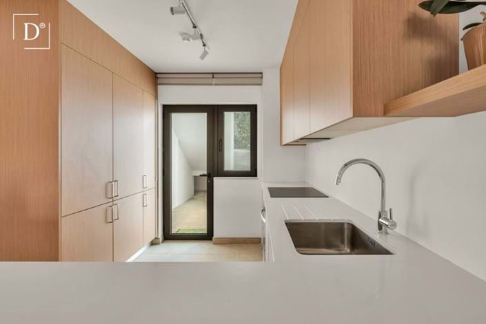 Image No.14-3 Bed Apartment for sale