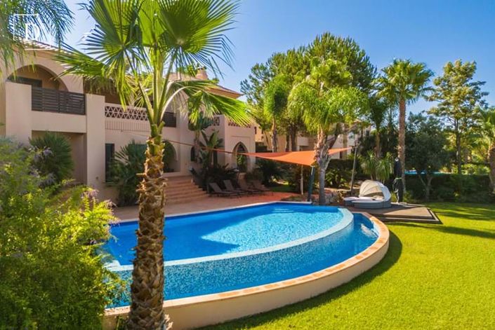 Image No.9-4 Bed Villa for sale