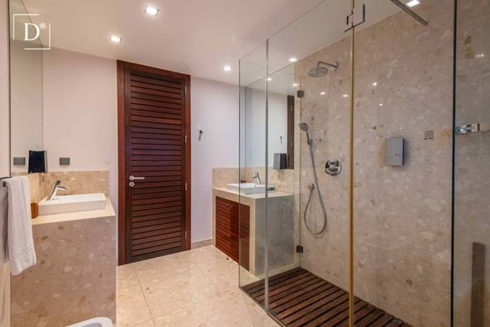 Image No.28-4 Bed Villa for sale