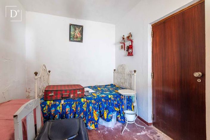 Image No.14-2 Bed Villa for sale