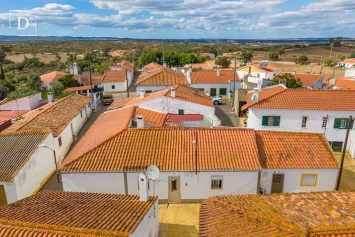 Image No.3-2 Bed Villa for sale